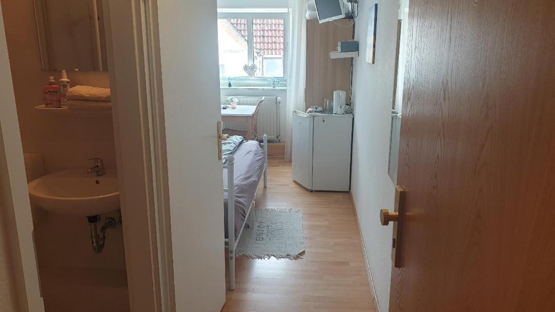 Rooming24, Kleine Pension Lübeck Dış mekan fotoğraf