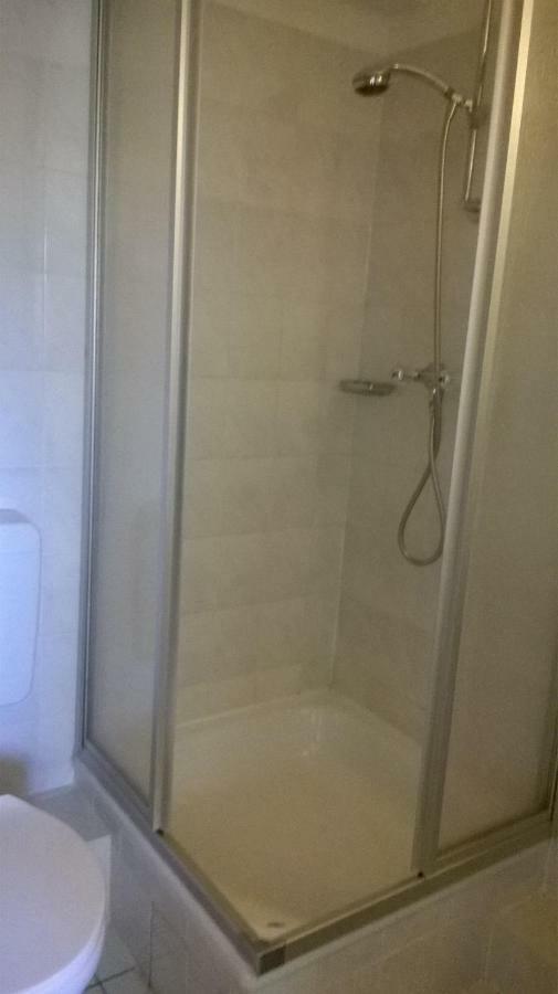 Rooming24, Kleine Pension Lübeck Dış mekan fotoğraf