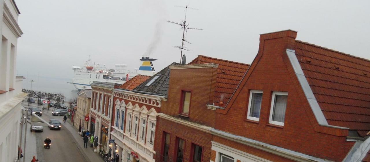 Rooming24, Kleine Pension Lübeck Dış mekan fotoğraf